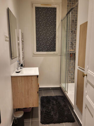  Appartement à louer 2 pièces 38 m²