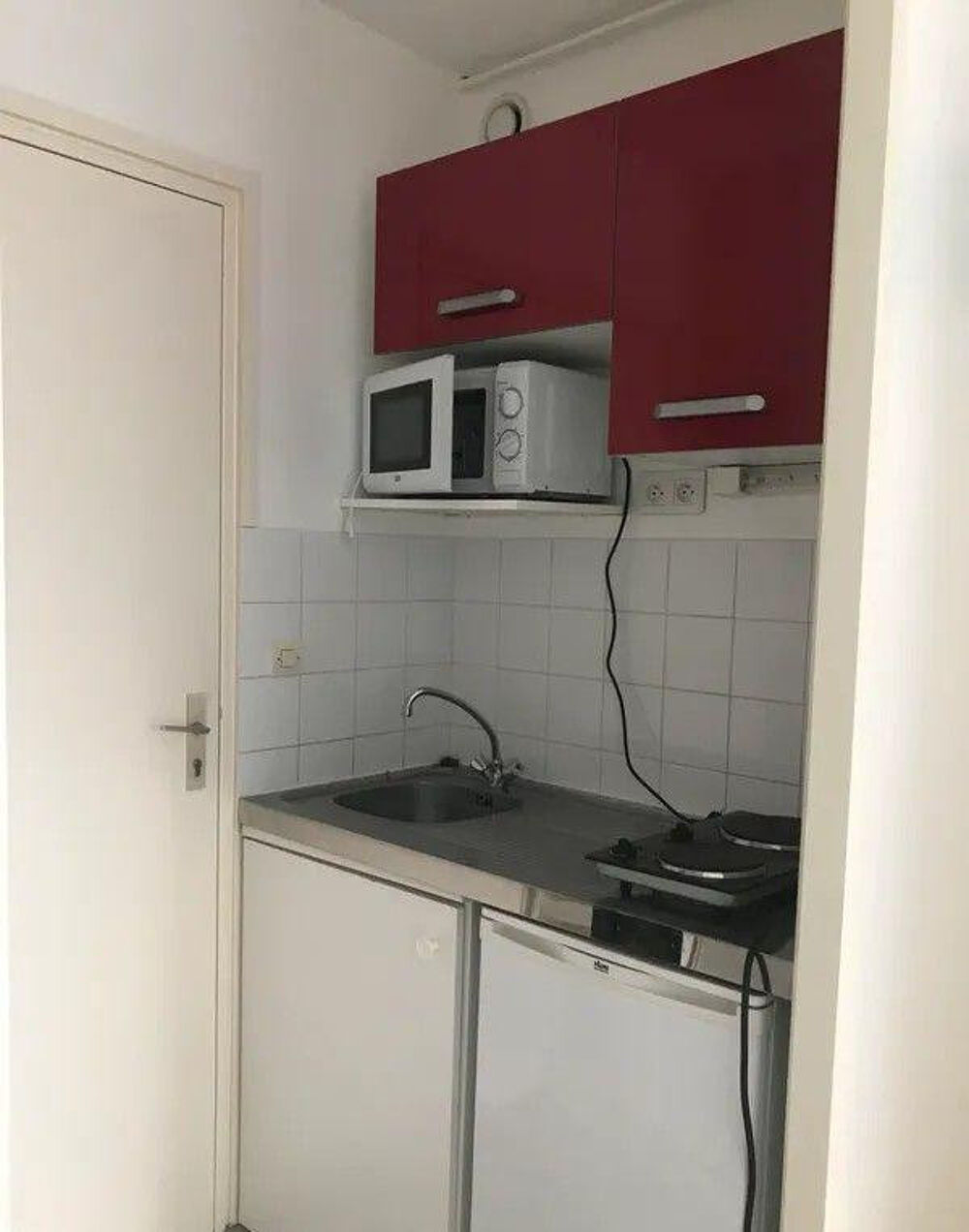 Location Appartement Beau studio 18m² avec balcon Ile de Nantes Nantes