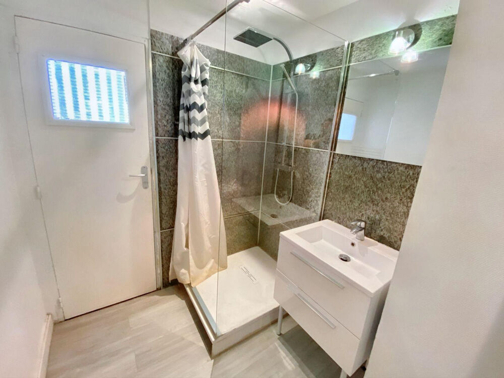 Location Appartement Colocation lumineuse proche tramway et bus Villenave-d'ornon#villenave-d&
