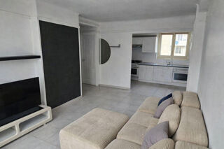  Appartement à louer 3 pièces 48 m²