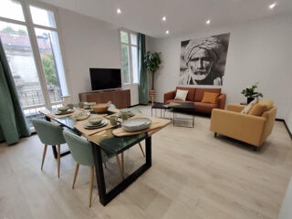 Appartement à louer 3 pièces 78 m²