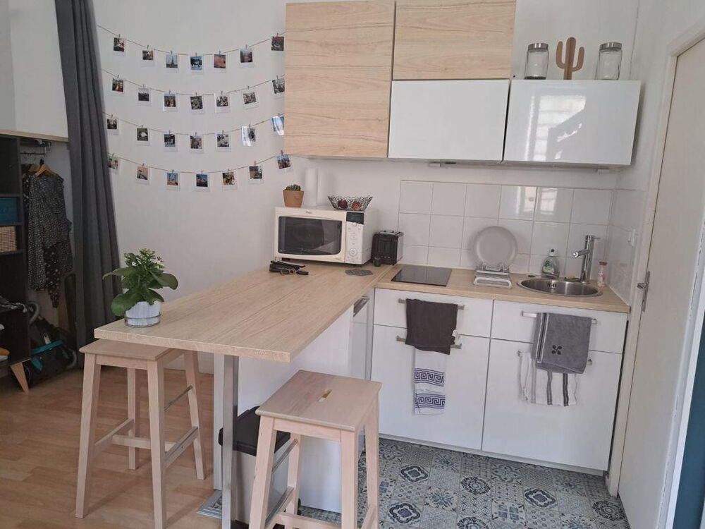 Location Appartement Location studio meublé proche de la Victoire Bordeaux