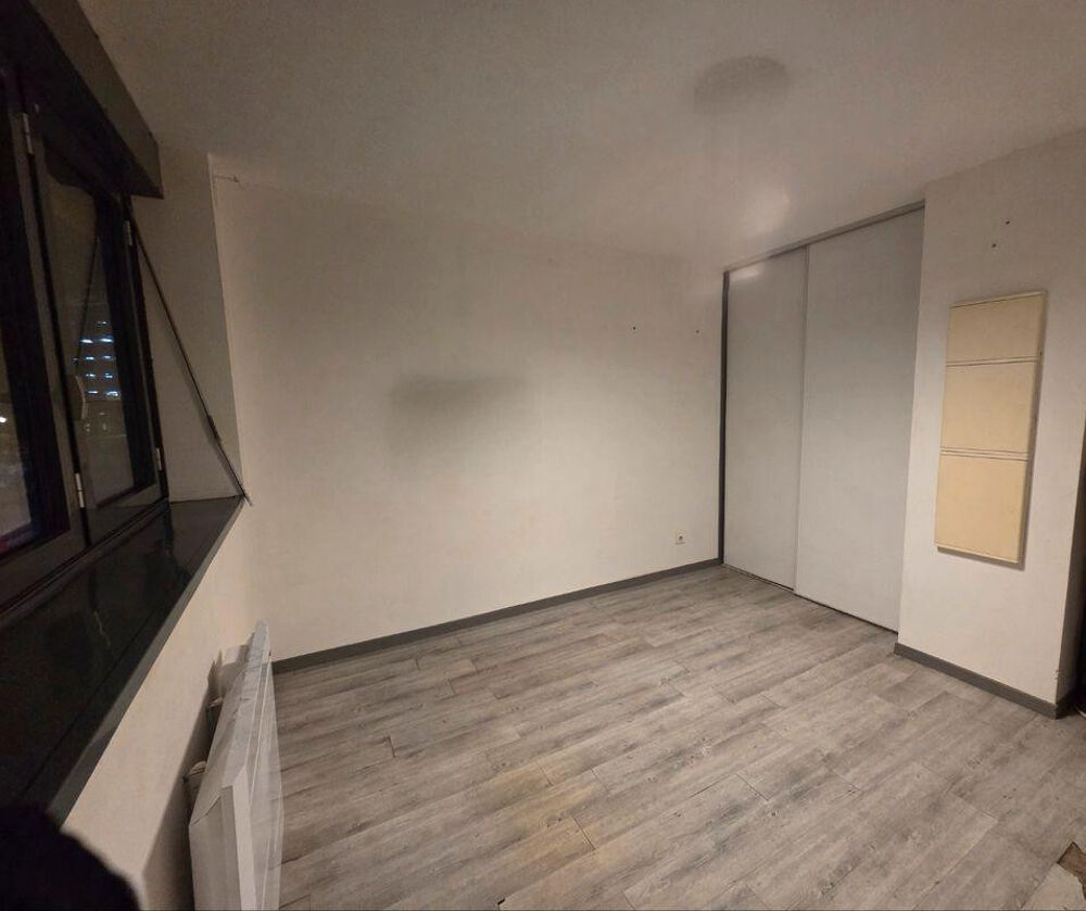 Location Appartement Studio environ 20 m², Non meublé Lyon 3