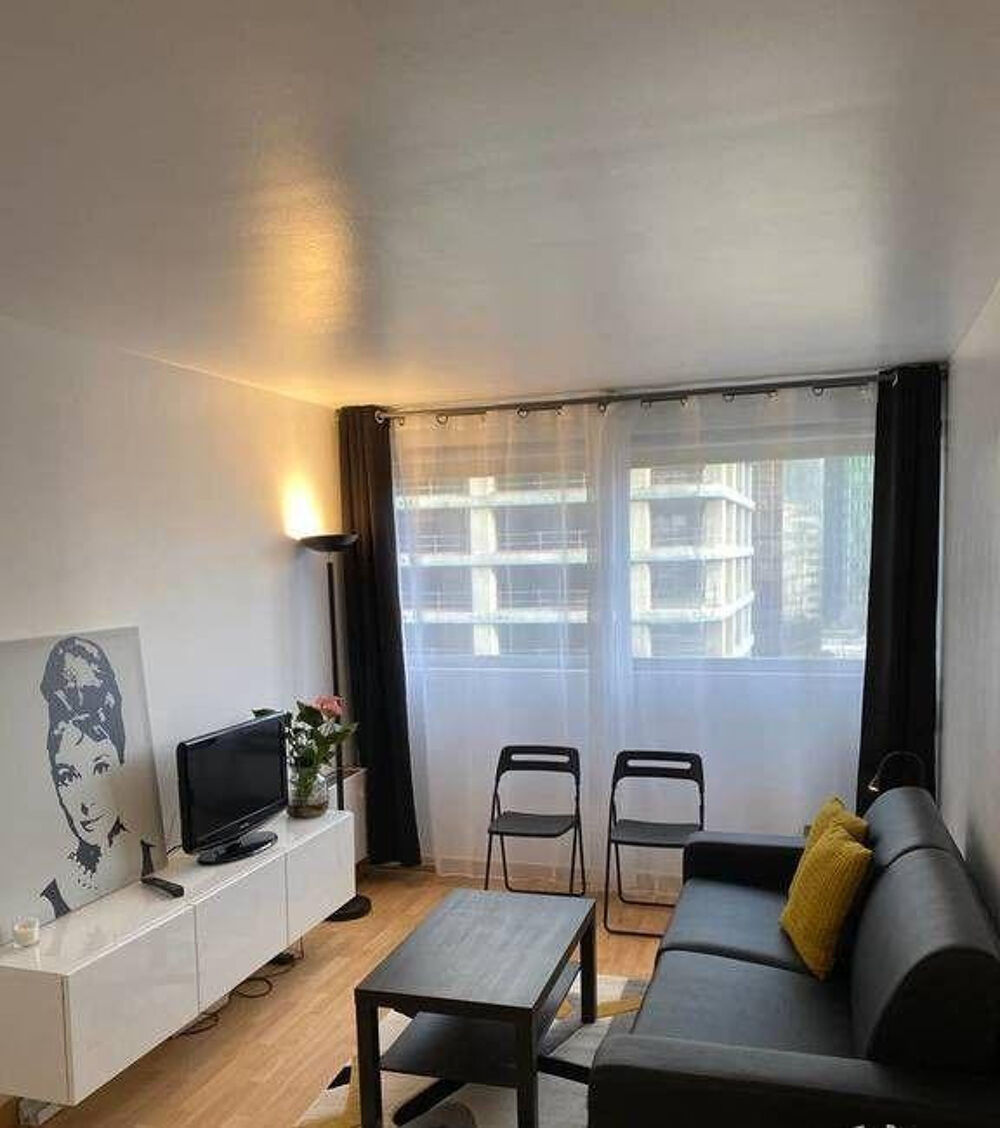Location Appartement Beau studio meublé 24m² refait à neuf La Défense Courbevoie