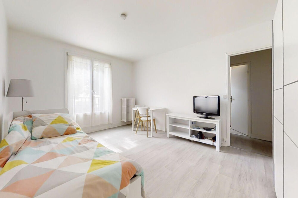 Location Appartement Studio meublé à louer Saint-maur-des-fossés