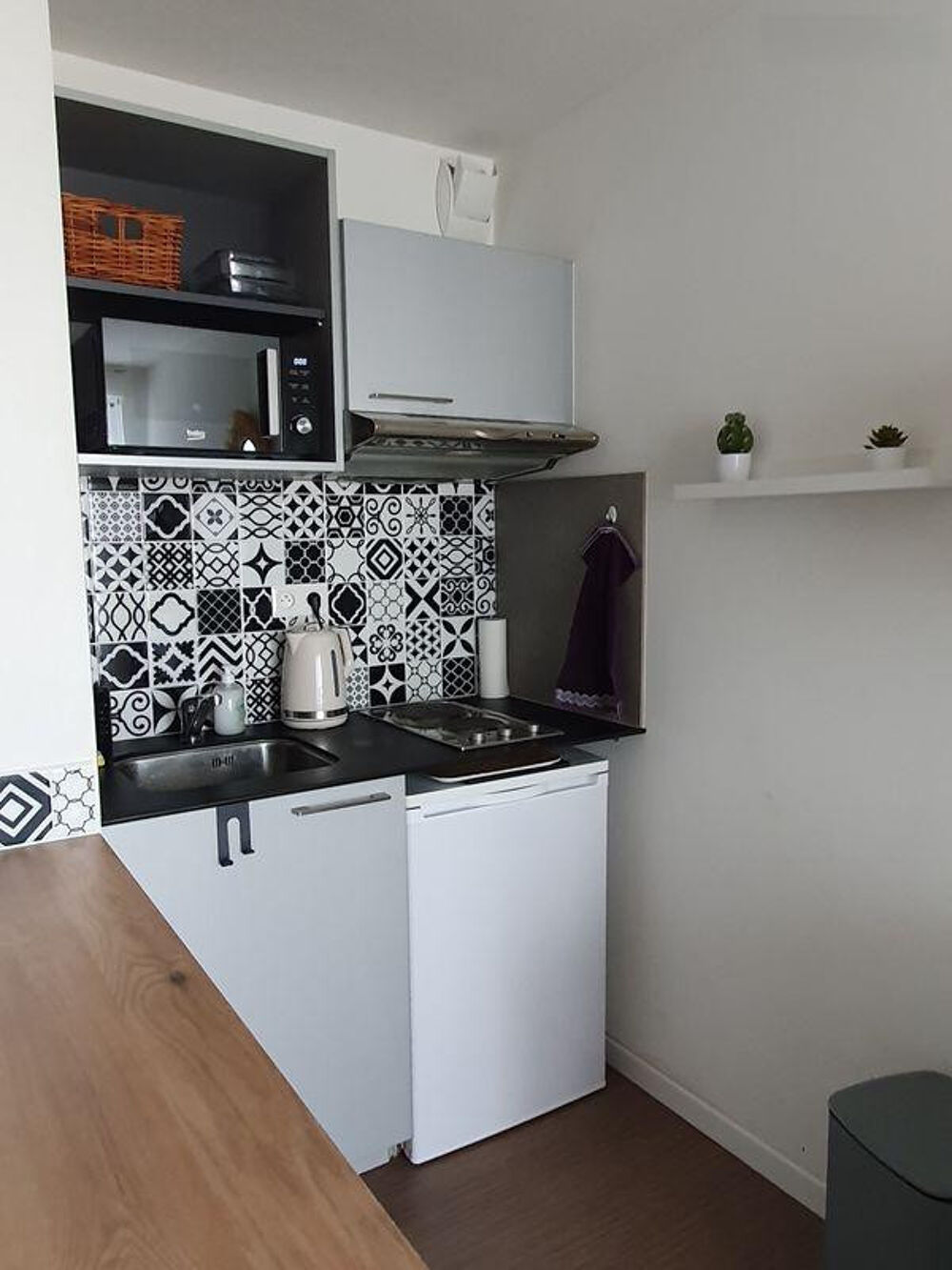 Location Appartement Beau studio meublé 32 m2 et parking sécurisé Strasbourg