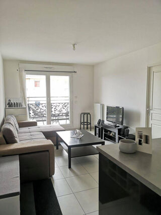  Appartement à louer 2 pièces 41 m²