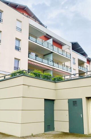  Appartement à louer 2 pièces 49 m²