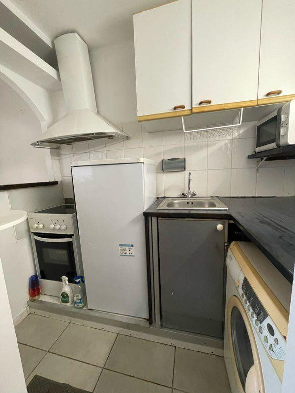 Location Appartement Location studio Paris 19