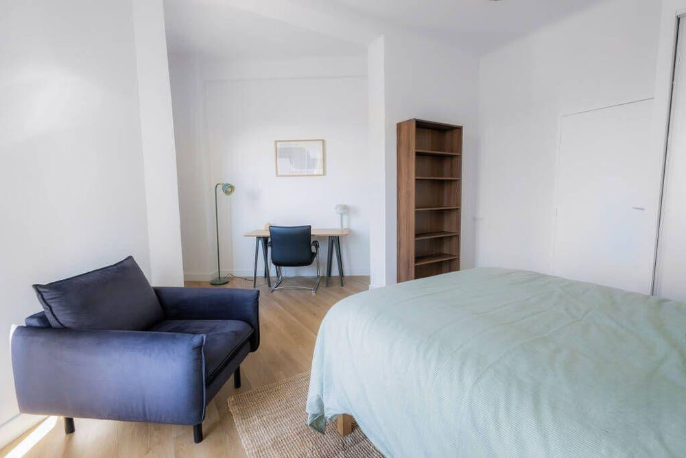 Location Appartement Chambre dans une colocation 120 m² Toulon (83) Toulon