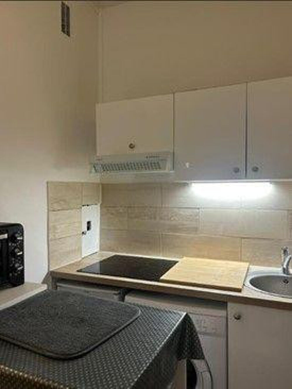 Location Appartement Beau studio meublé 25m² résidence de bon standing Vincennes