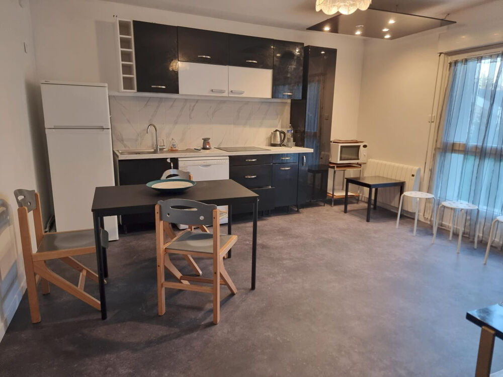 Location Appartement Confortable F2  Proche commerces et bus vers RER A Montévrain