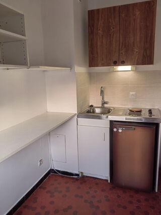  Appartement à louer 1 pièce 30 m²