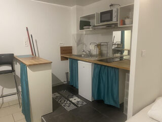  Appartement à louer 1 pièce 28 m²
