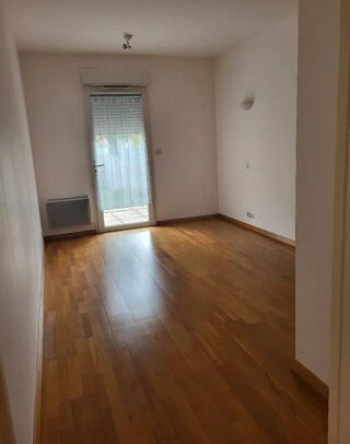  Appartement à louer 2 pièces 52 m²