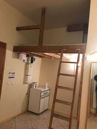  Appartement à louer 1 pièce 18 m²