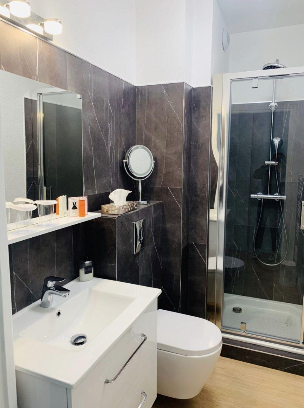 Location Appartement Studio meublé à louer Nice