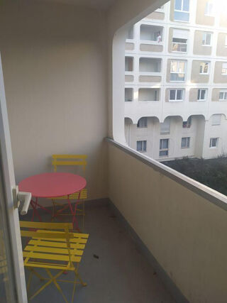  Appartement à louer 2 pièces 45 m²