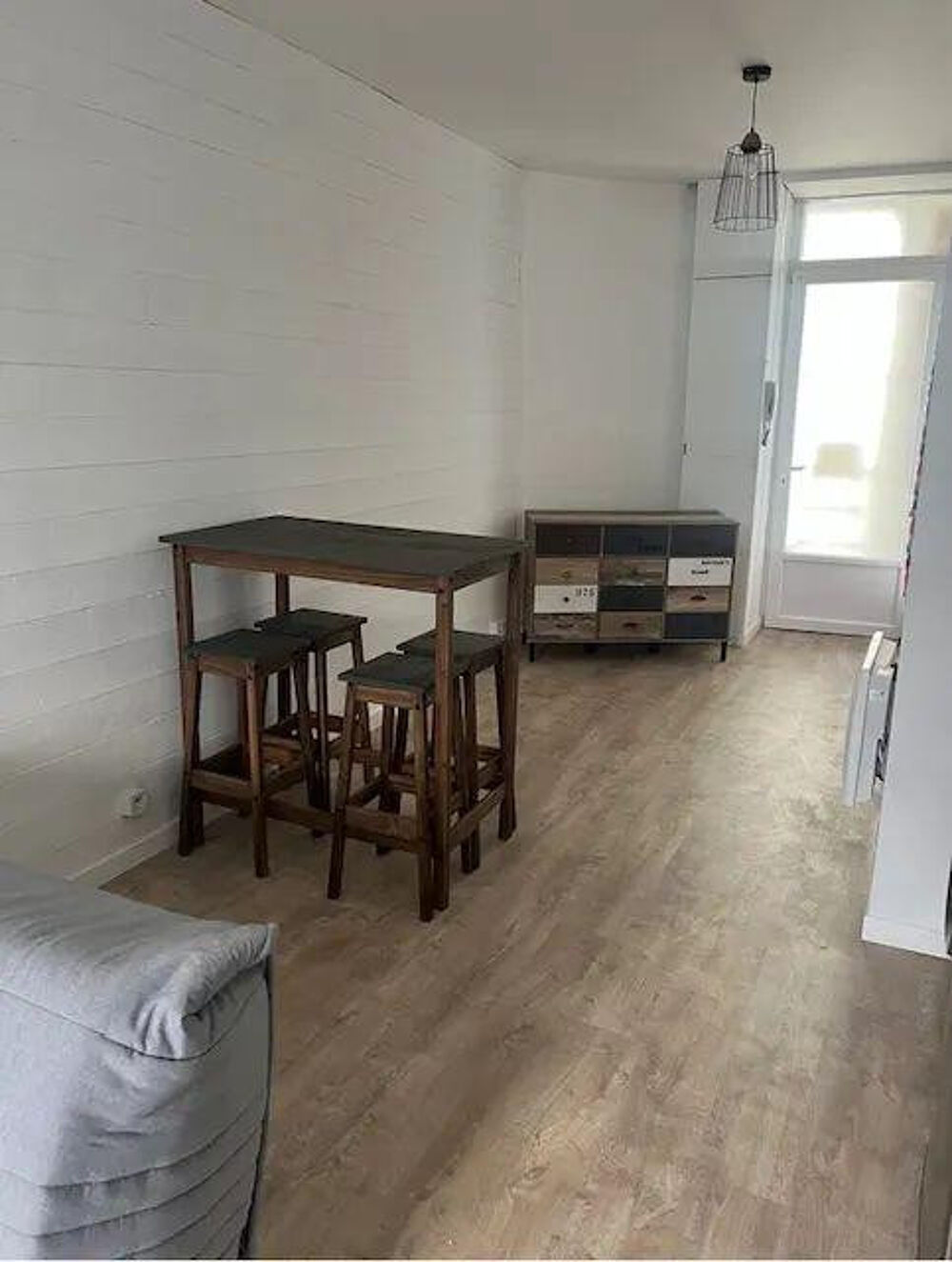 Location Appartement Beau studio meublé 25m² 17, rue Des Banchais Angers