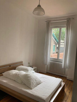  Appartement à louer 2 pièces 53 m²