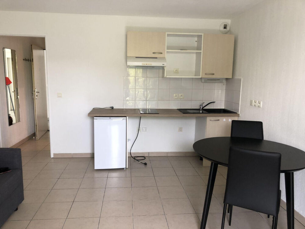 Location Appartement STUDIO 25 M2 BORDEAUX 33300 Bordeaux