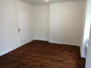  Appartement à louer 2 pièces 50 m²