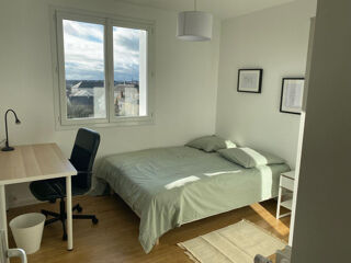  Appartement à louer 1 pièce 76 m²