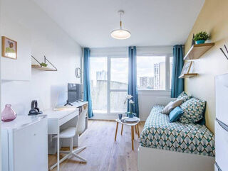  Appartement à louer 5 pièces 73 m²