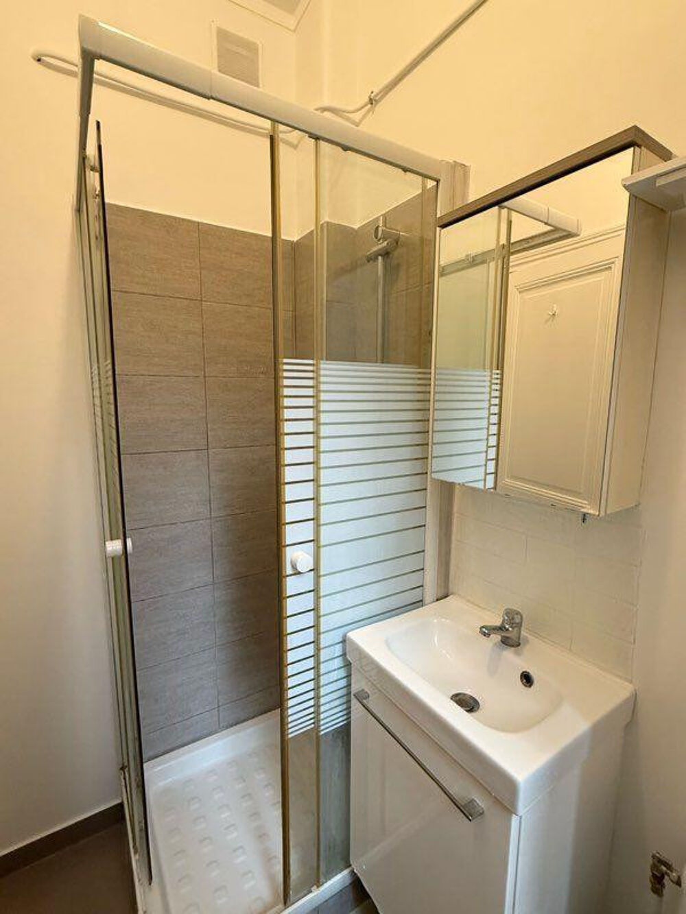 Location Appartement Studio meublé a Mouffetard Paris 5
