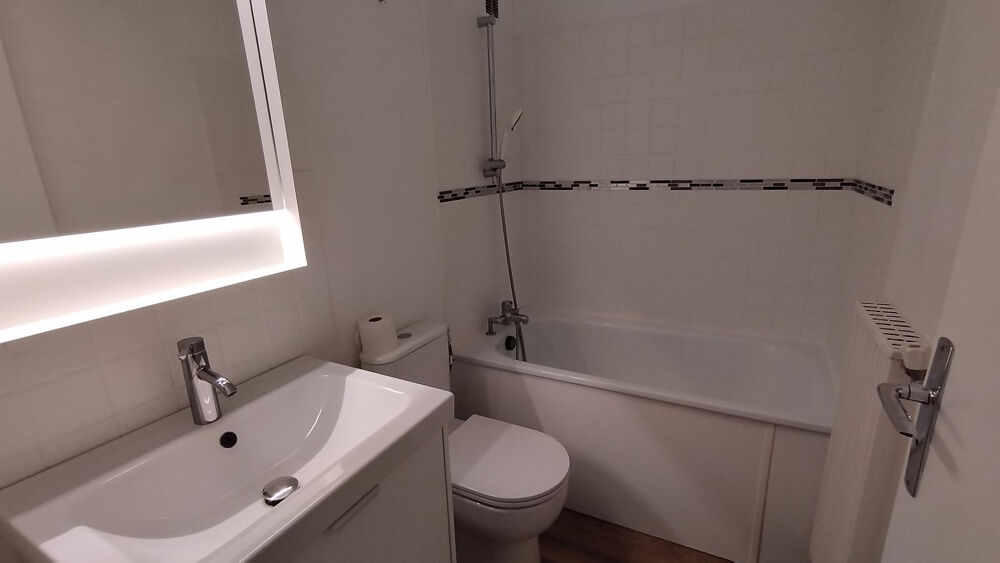 Location Appartement Studio lumineux avec place de parking sécurisé Rouen