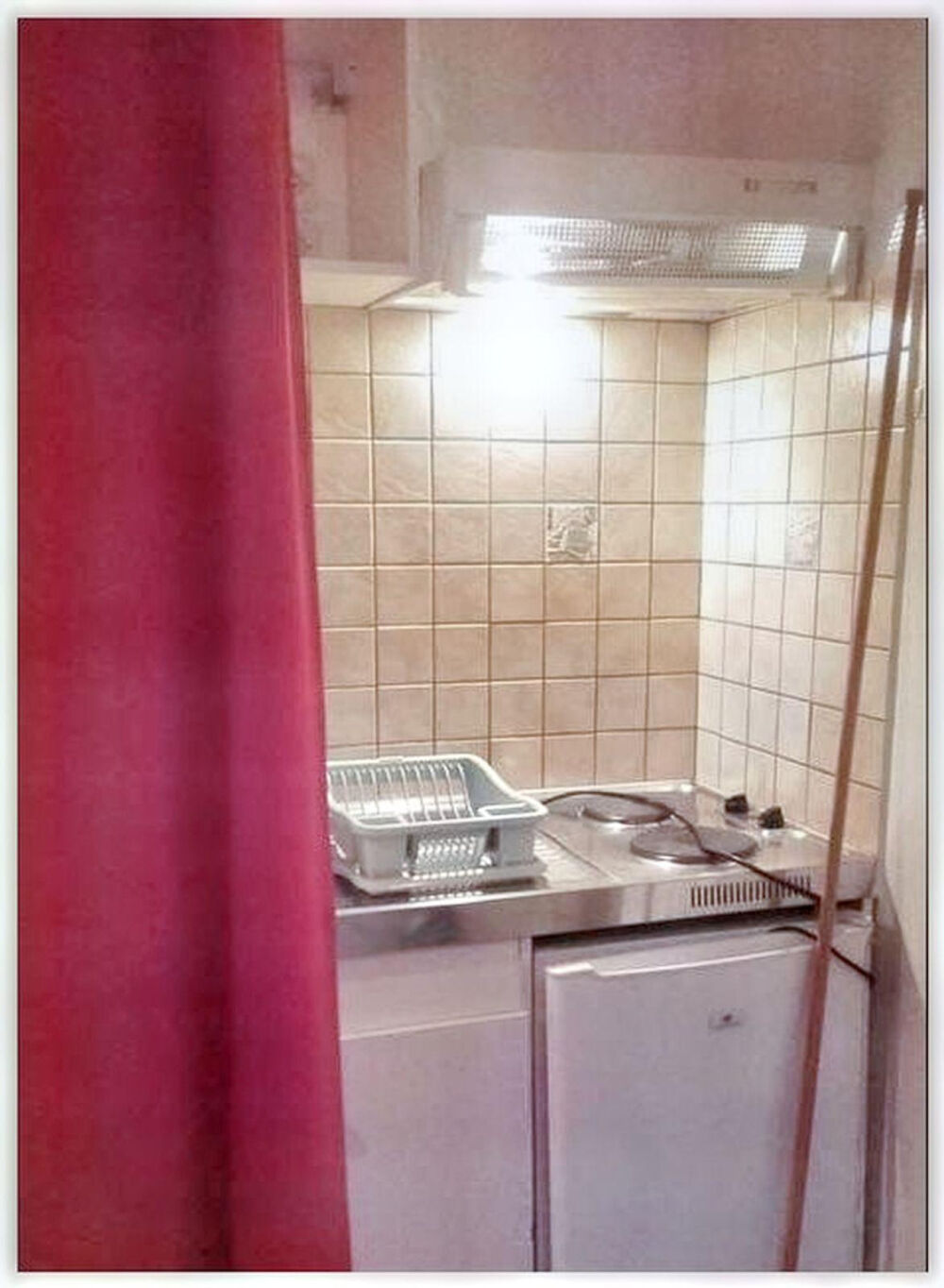 Studio agréable et clair