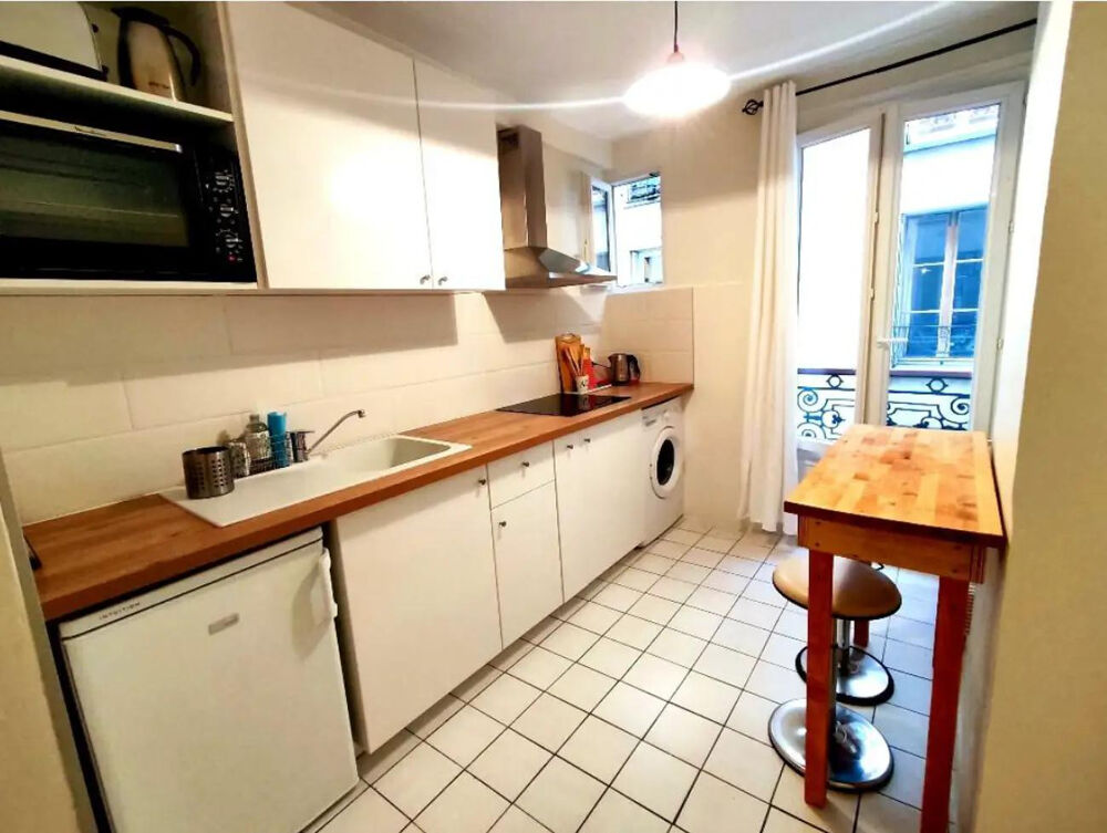 Location Appartement Beau studio meublé 29m2 Paris 19