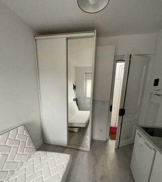  Appartement à louer 1 pièce 10 m²