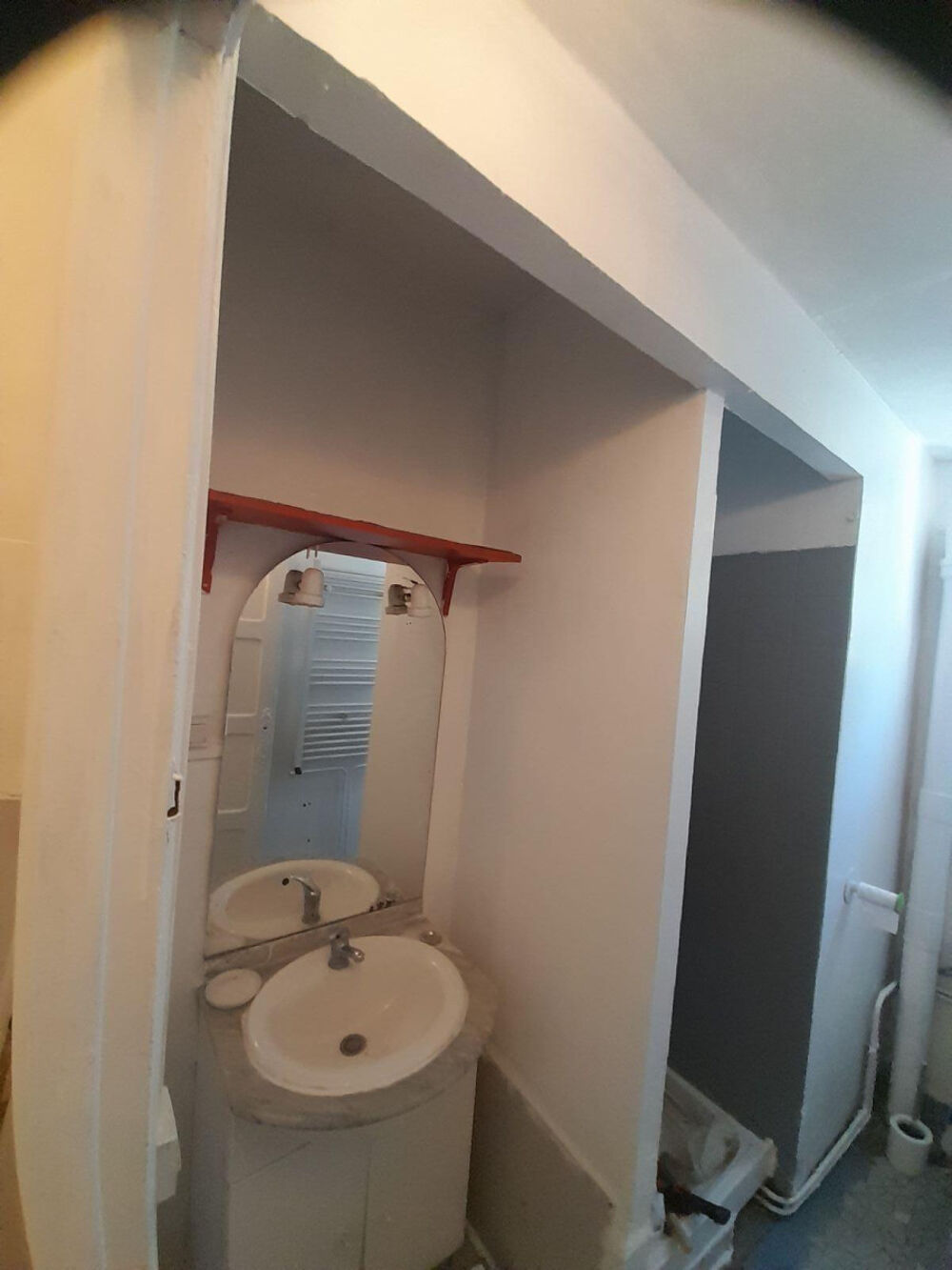 Location Appartement Studio 15m2 rénové près gare Stain Pierrefitte Saint-denis