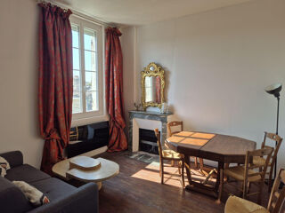  Appartement à louer 2 pièces 44 m²