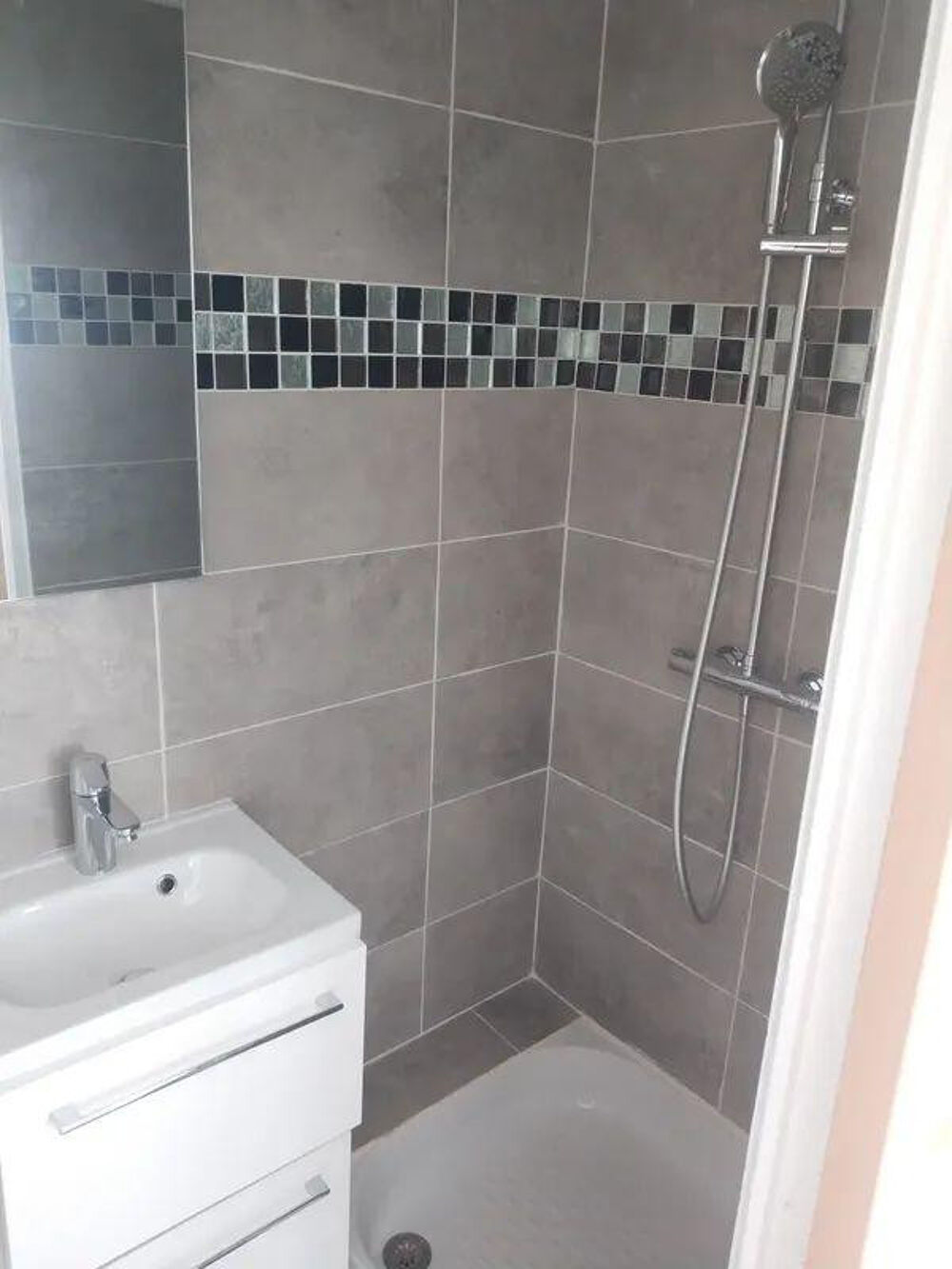 Location Appartement Charmant T1bis meublé de 20m² dans l'impasse Le havre