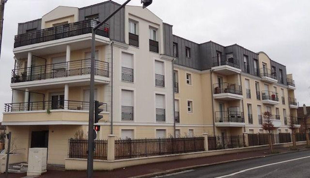 Location Appartement Beau T3 60 m² très bon état Chatou