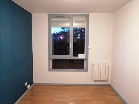   F2 de 70m²- Roanne Appartement - 2 pièce(s) - 70 m²