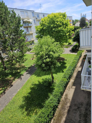 Location Appartement 4 pièces 89 m²