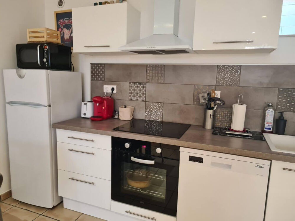 Location Appartement Beau 2P meublé 45m² avec terrasse Marseille 4