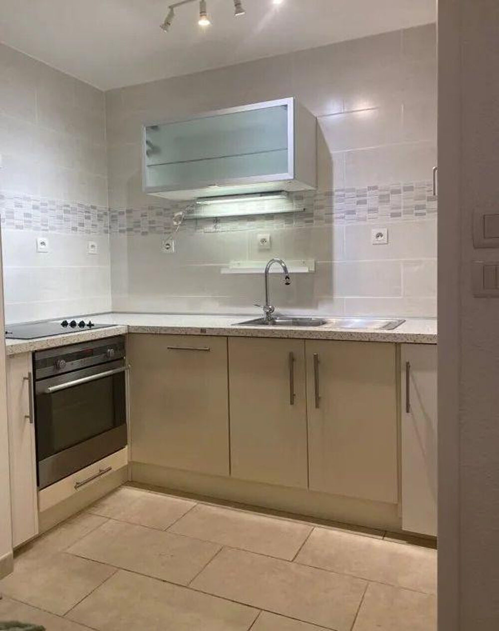 Location Appartement Beau et grand 2P 50m² Saint Roch Montpellier