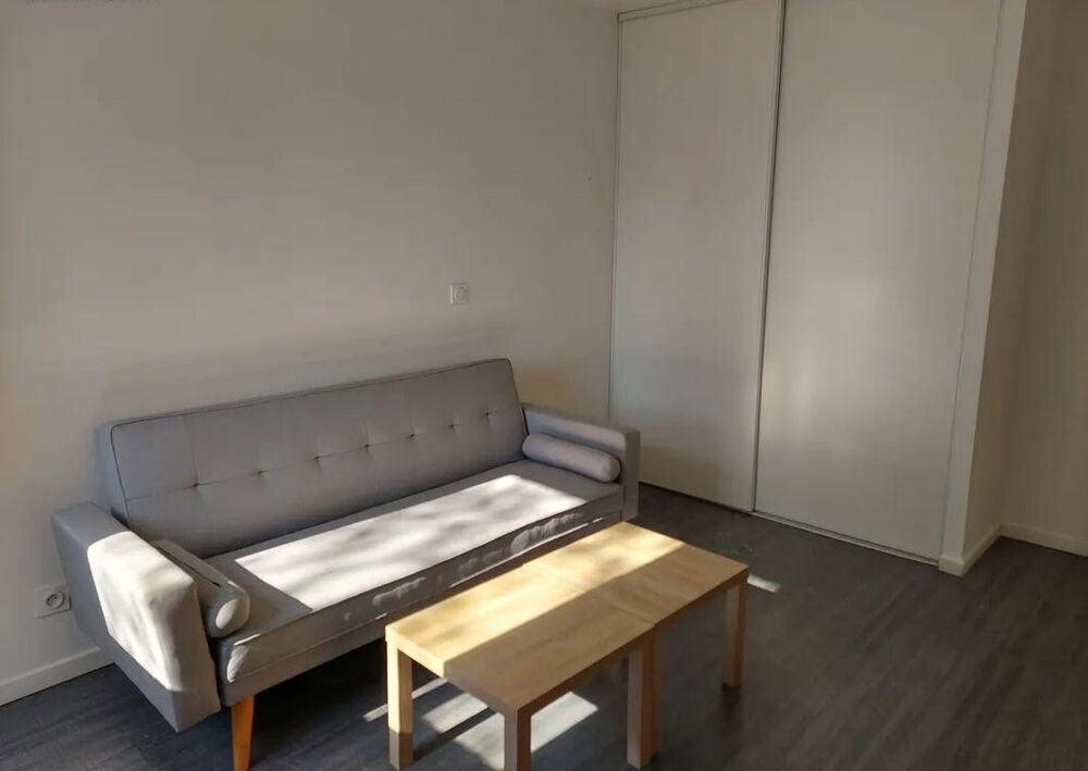 Location Maison Maison 55 m² sans vis a vis avec jardin 200m² Marseille 15