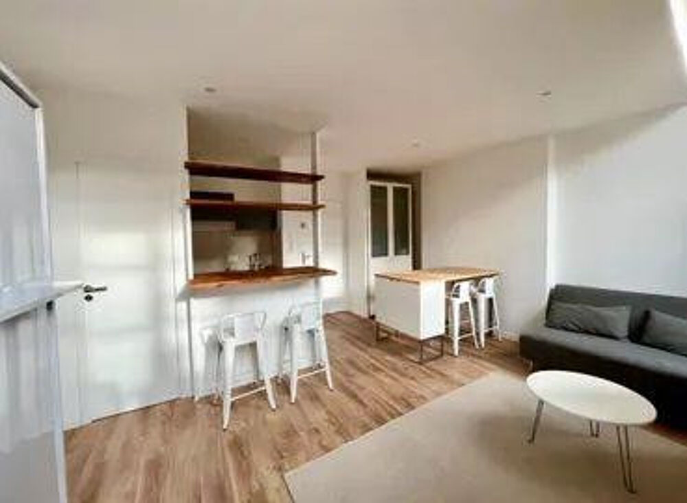 Location Appartement Studio meublé 25 m2 rénové à Bordeaux centre Bordeaux