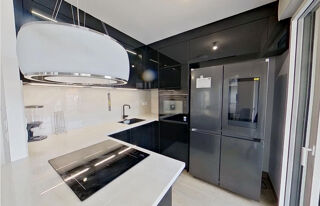  Appartement à louer 4 pièces 75 m²