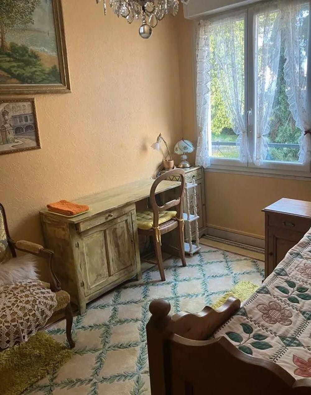 Chambre meublée 12 m² dans coloc 60m² au calme