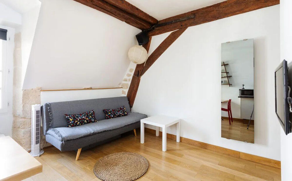 Location Appartement Superbe T2 rénové 30m2 Panthéon Bail mobilité Paris 5