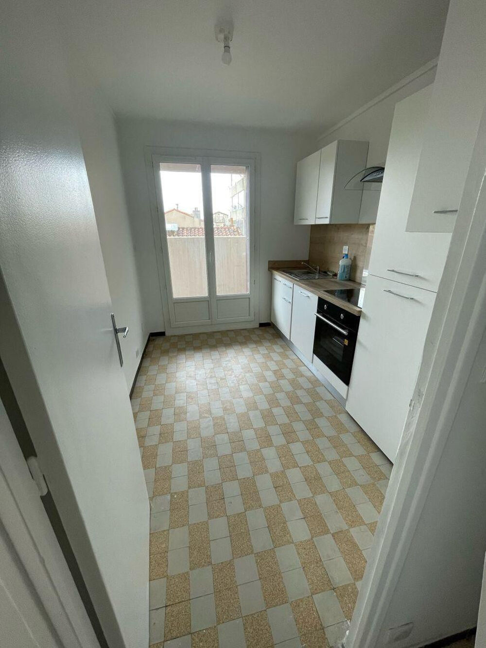 Location Appartement Superbe 2P 56m² climatisé Marseille 5