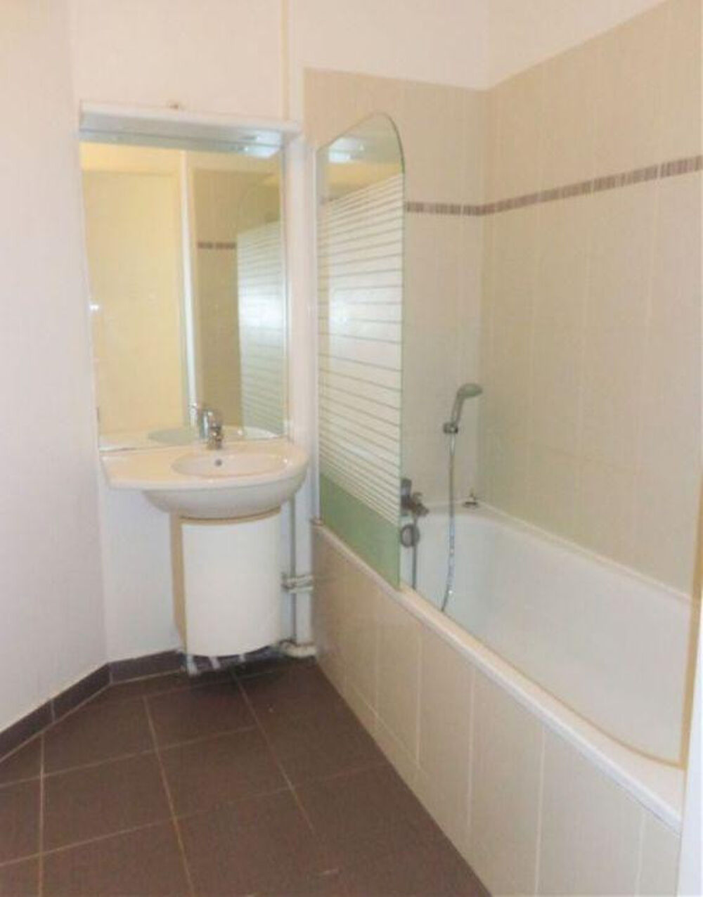 Location Appartement Beau T2 à Villemomble Villemomble
