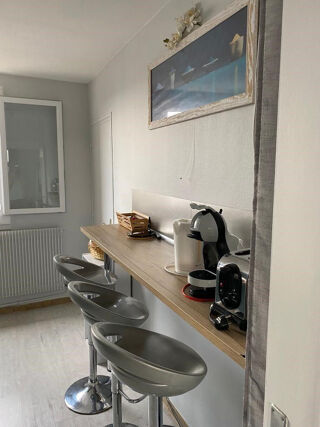  Appartement à louer 1 pièce 65 m²