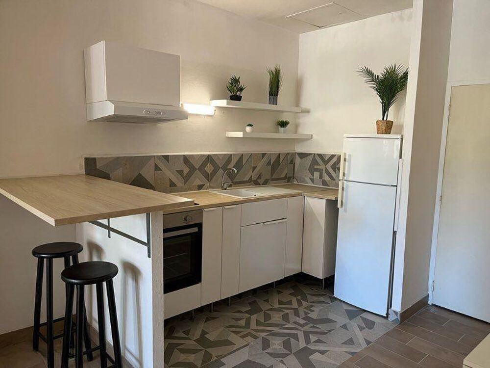 Location Appartement Beau T1 meublé 36m² Grenoble Grenoble